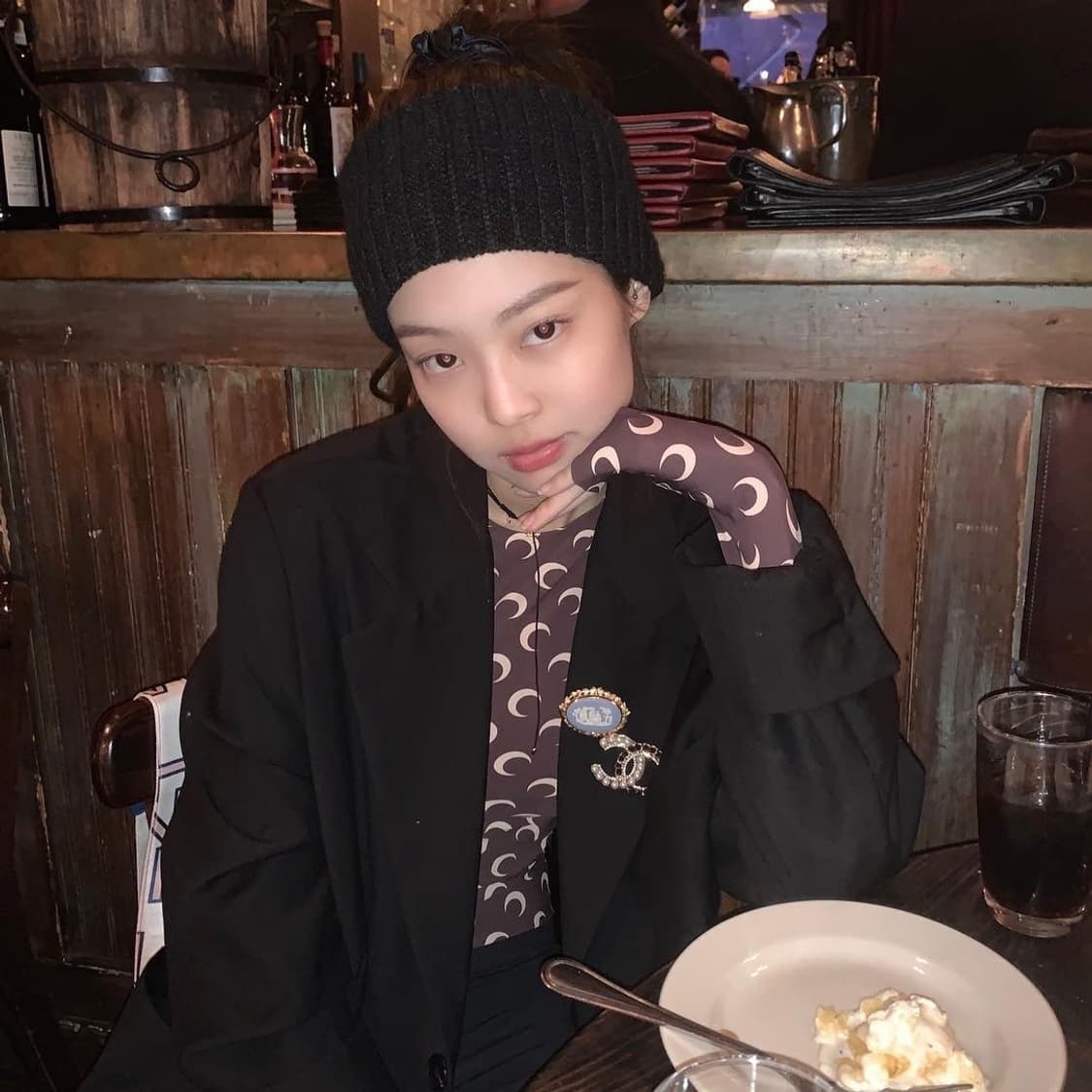 제니 착용 마린세르 새컨드 스킨 탑  상품이미지1