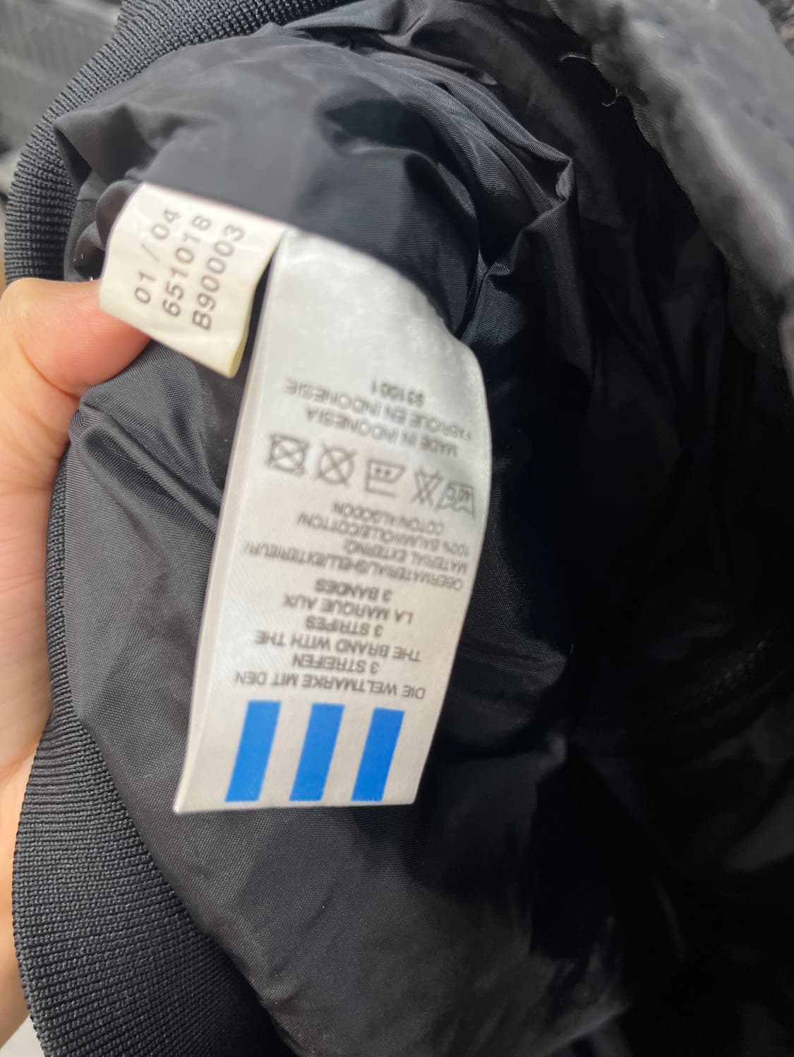 아디다스 퀄팅 울프죠 패딩 상품이미지4