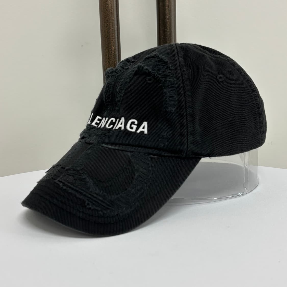 [L]발렌시아가 BB로고 디스트 볼캡 상품이미지1