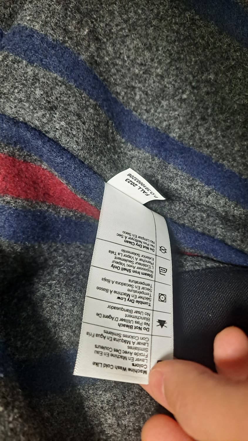 칼하트 US 디트로이트자켓 M 사이즈 판매힙니다 상품이미지4