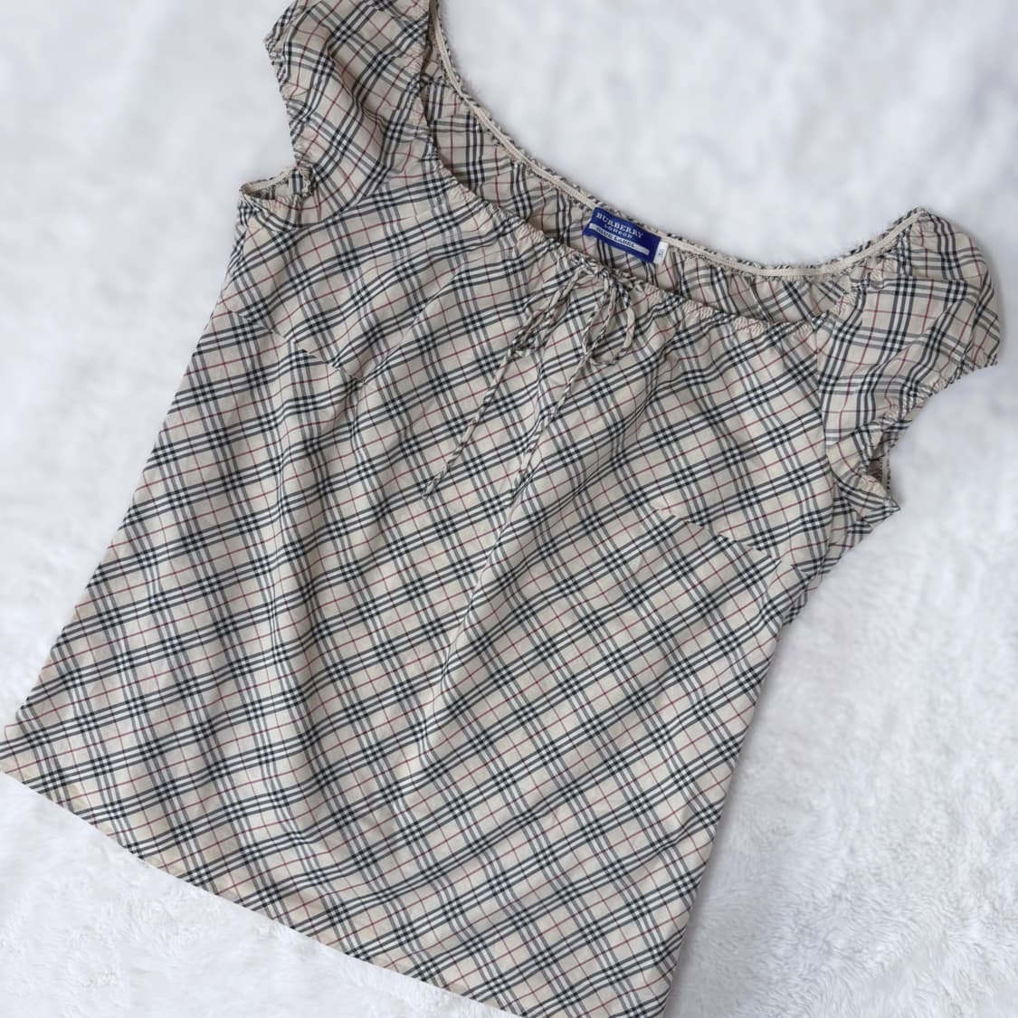 Burberry 블루라벨 대장템 노바체크 퍼프 블라우스 ≽^•⩊•^≼ 상품이미지2