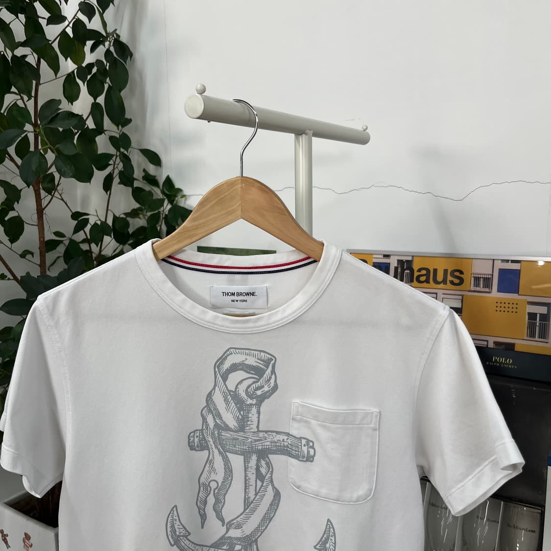 톰브라운 닻 프린팅 반팔 티셔츠 1  상품이미지2