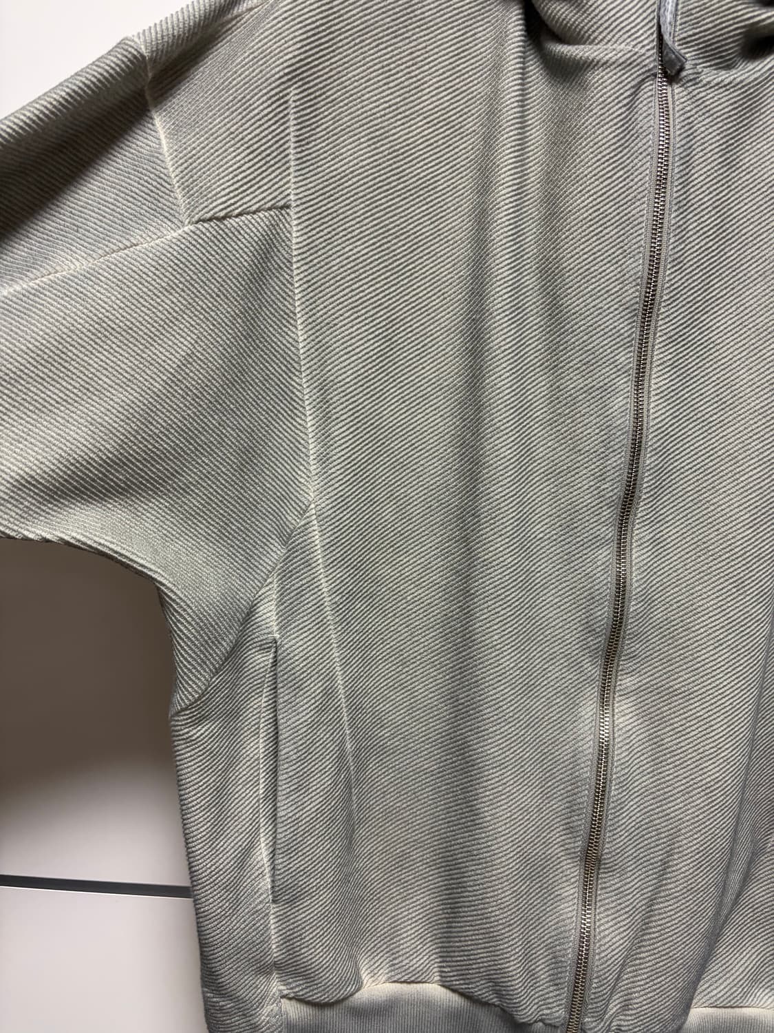 어템트 Attempt Project 11 25ss Twisted Hood 상품이미지5