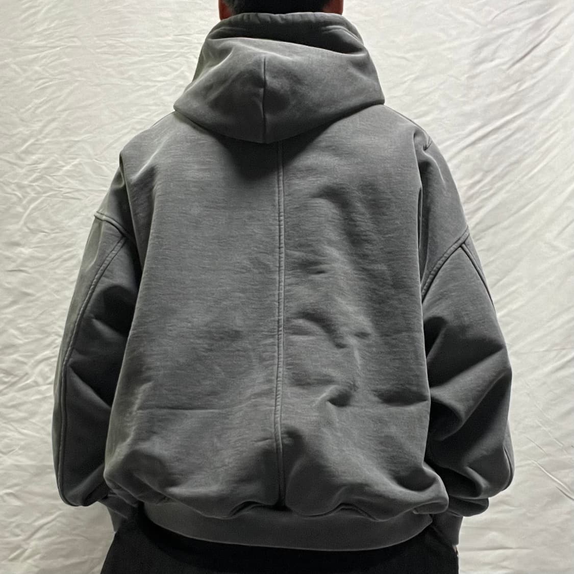 L D.PRIQUE 피그먼트 절개 패턴 오버핏 후드티 상품이미지3