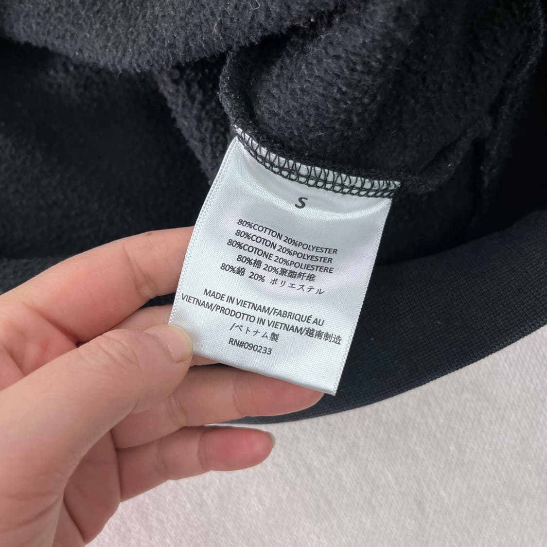 100 피오갓 에센셜 스몰로고 후드티 상품이미지7