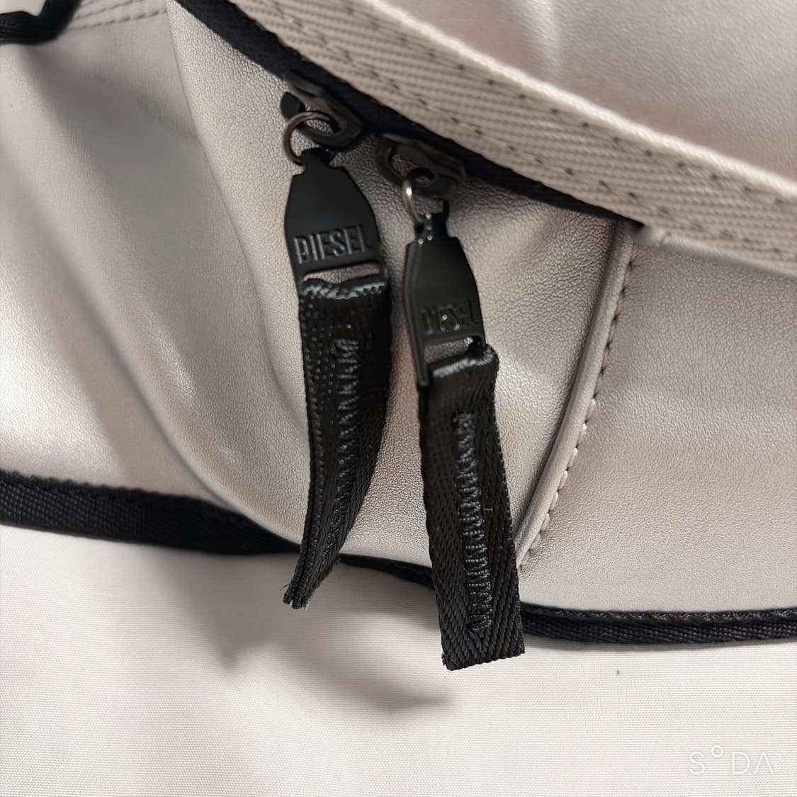 디젤 1DR Pod 백팩 실버 상품이미지6