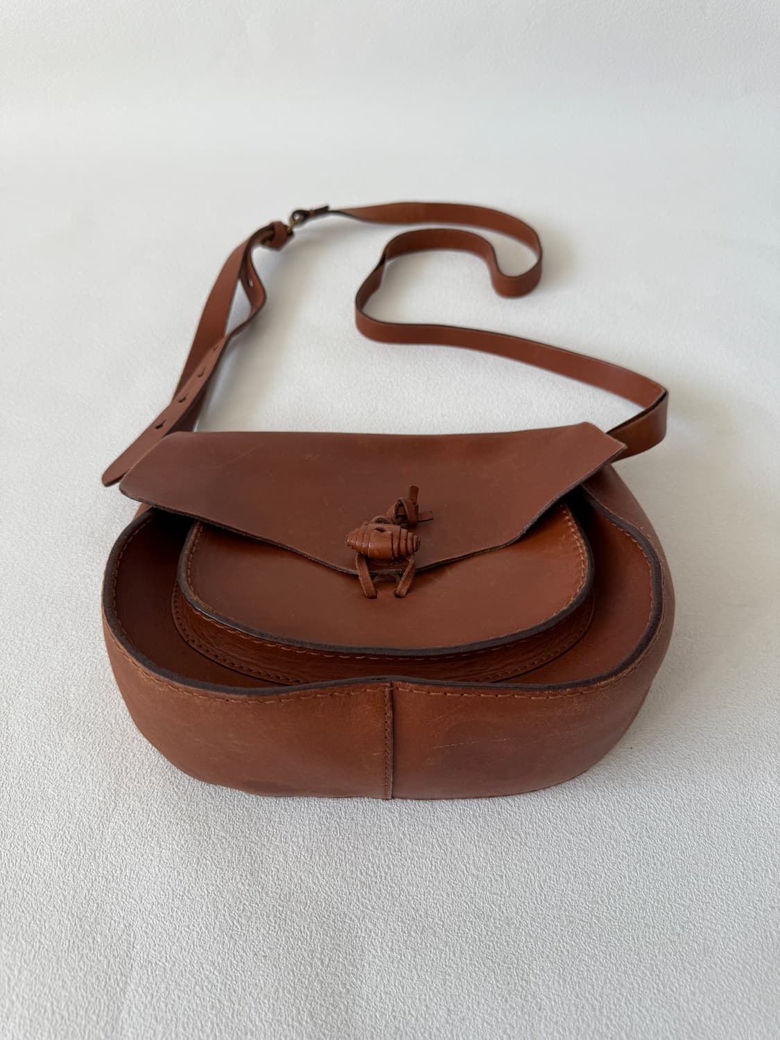 Pre owned 레더 크로스백 상품이미지3