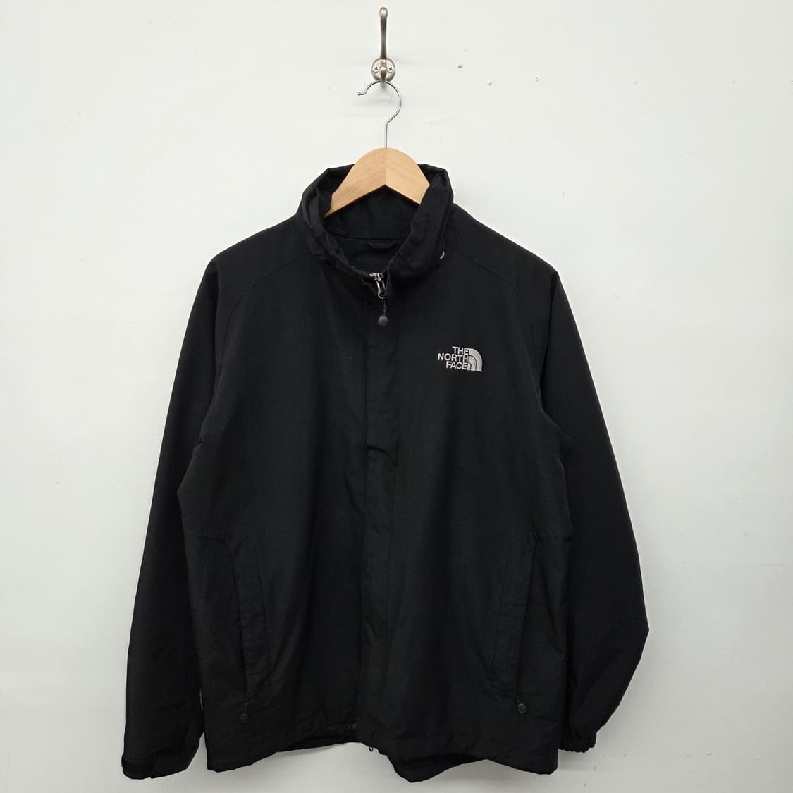 노스페이스 블랙 바람막이 자켓 남L 상품이미지1