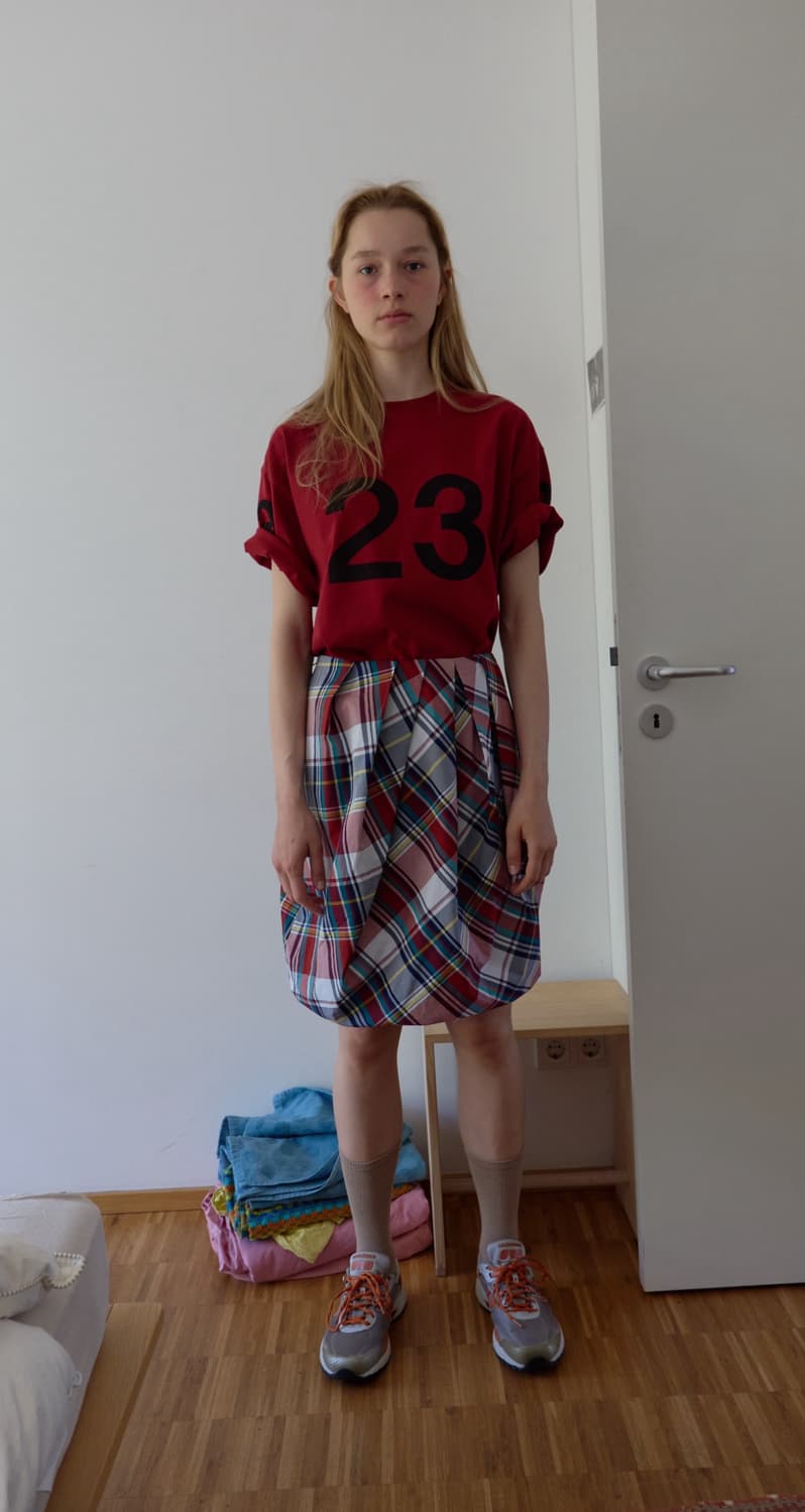 노컨텐츠 25ss 튤립스커트 상품이미지2