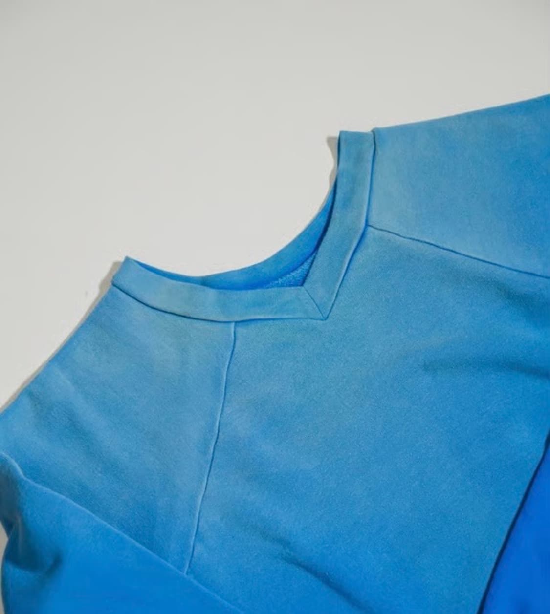 26ss NAJA DISTRESSED sweat 상품이미지4