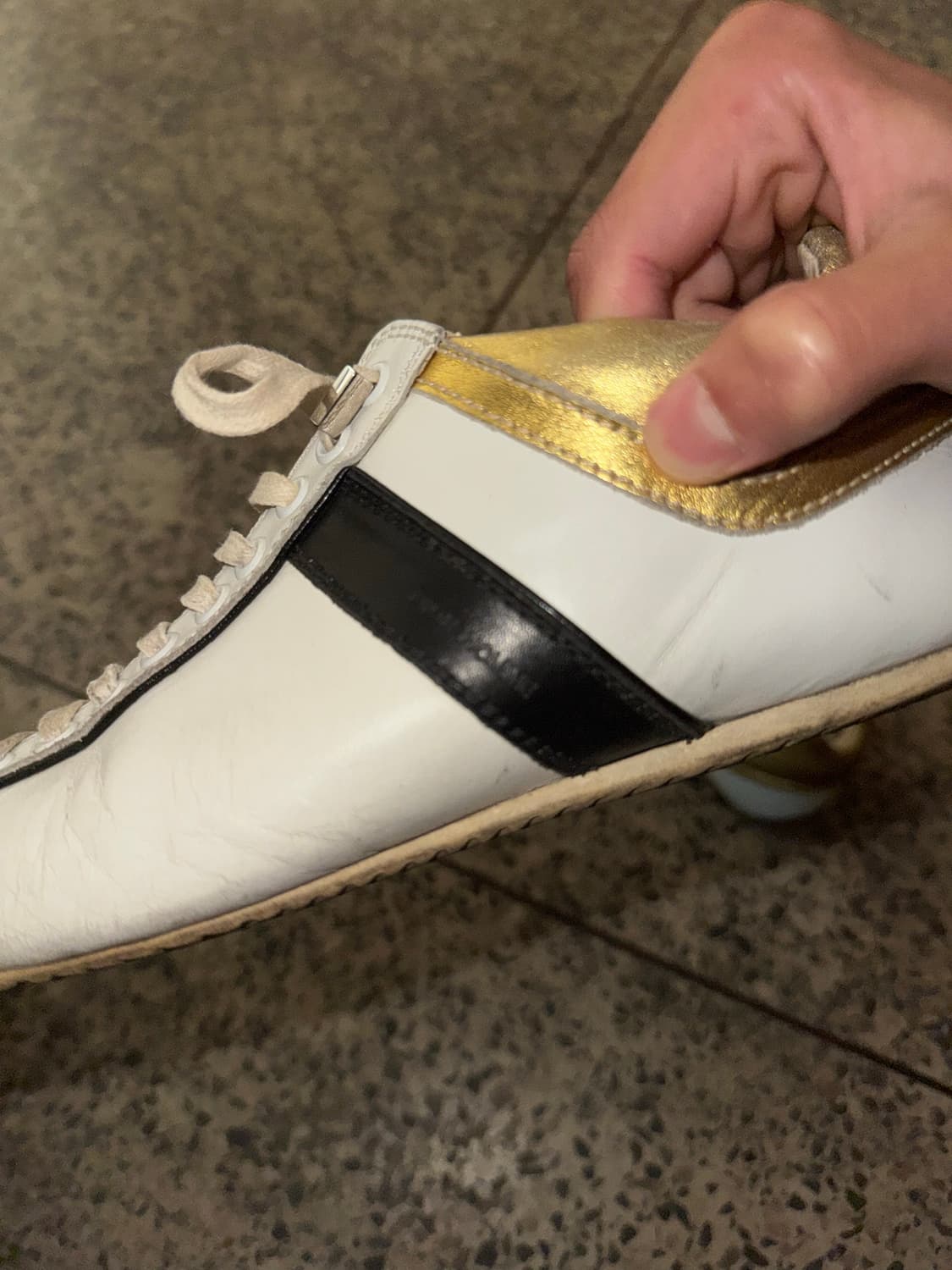 디올옴므 에디 시절 스니커즈 상품이미지5