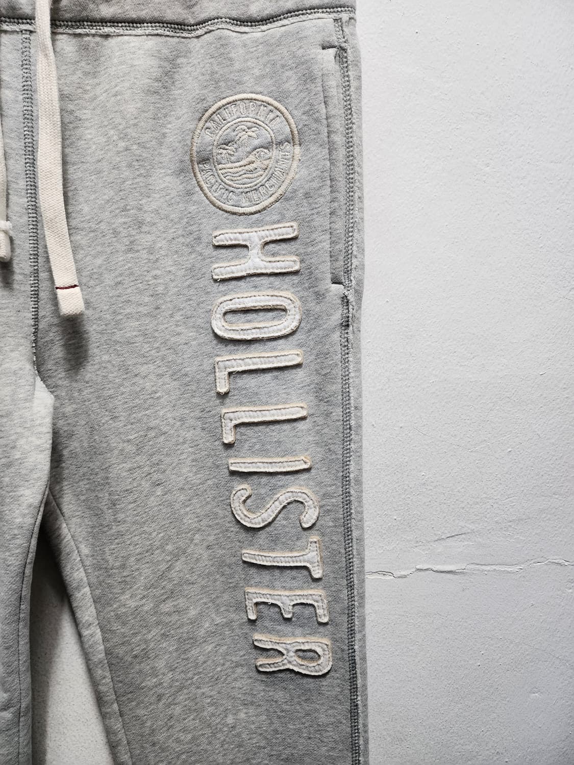 홀리스터 스펠아웃 기모 스웻팬츠  상품이미지3