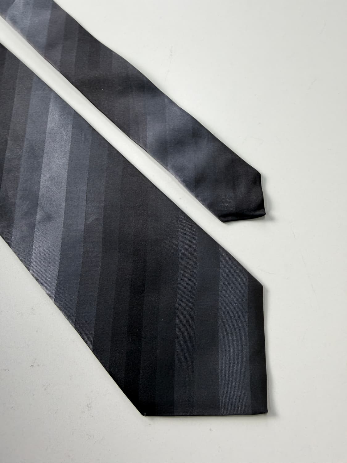 필라(Fila) 실크 넥타이 9.5cm 상품이미지4