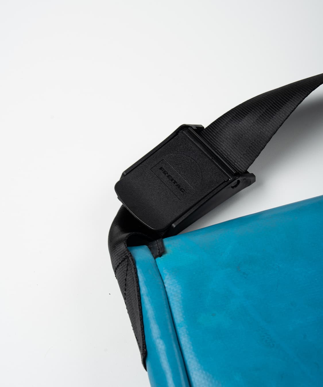 프라이탁 라시(Lassie) 메신저백 상품이미지7