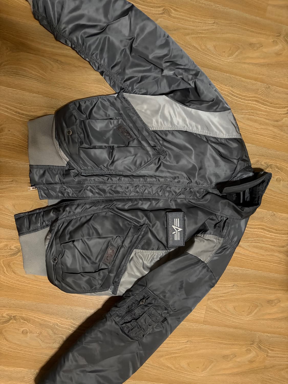 산산기어X알파인더스트리 항공점퍼 2사이즈 상품이미지2