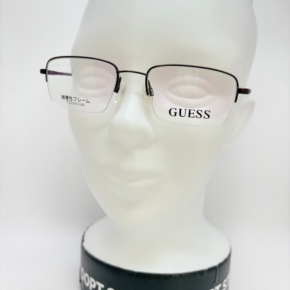 GUESS 게스 브라운 티타늄 반무테 상품이미지5