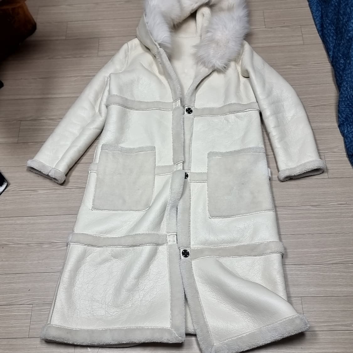 아이보리 무스탕 롱 코트 후드 퍼(m) 상품이미지1