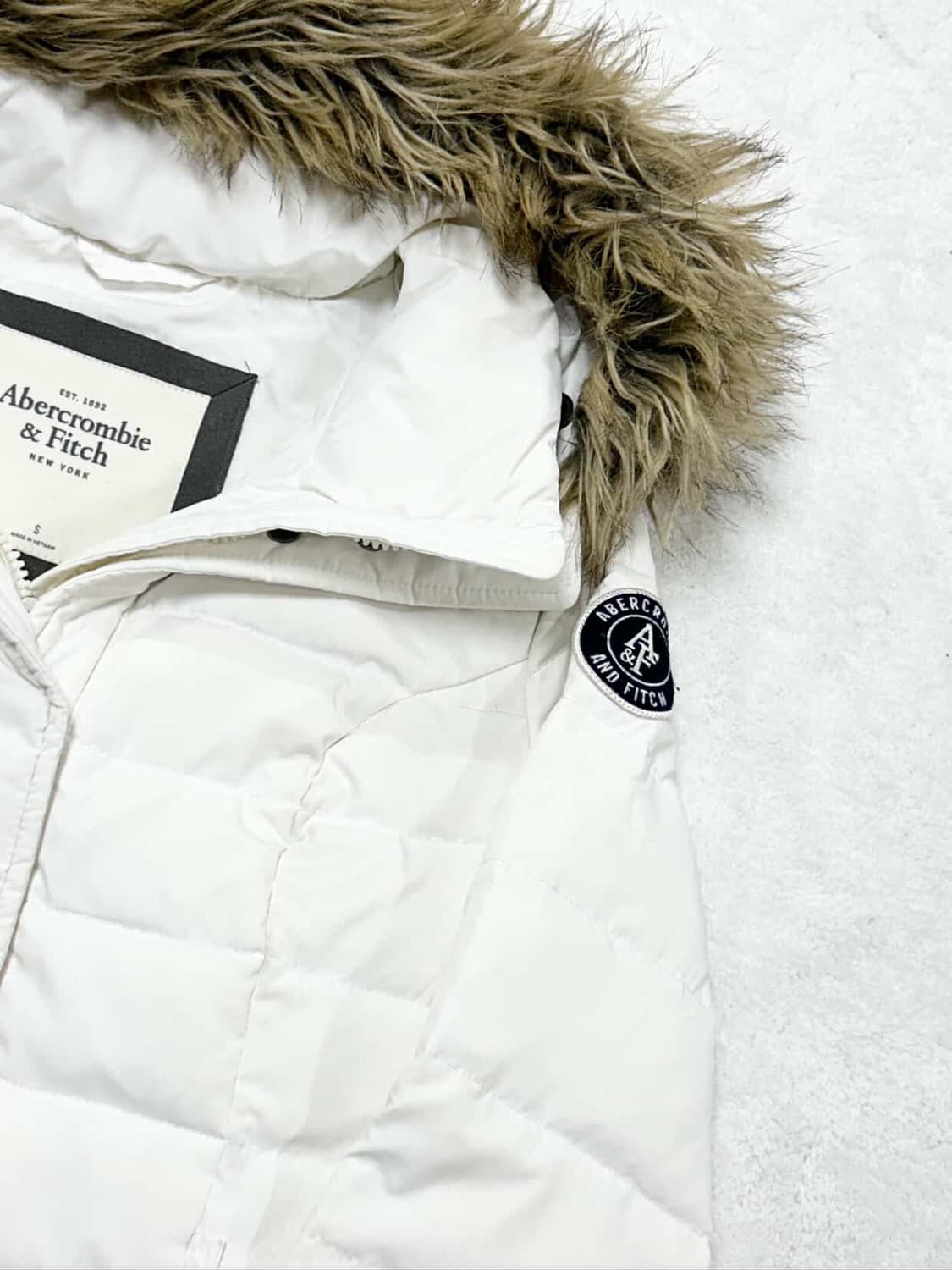 아베크롬비 울프죠 화이트 패딩 상품이미지8