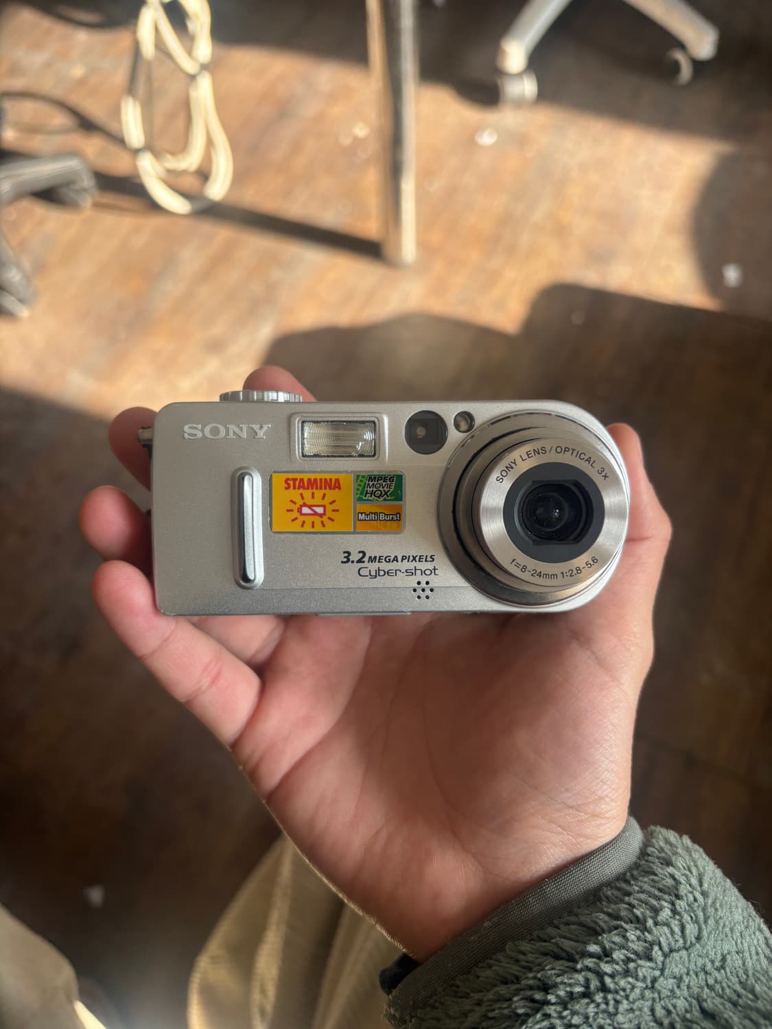 소니 사이버샷 p7 디지털카메라 상품이미지3