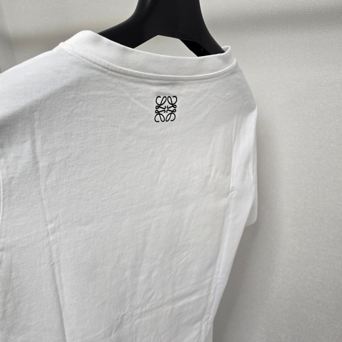 로에베 로고 반팔 티셔츠 xs사이즈 판매 상품이미지2