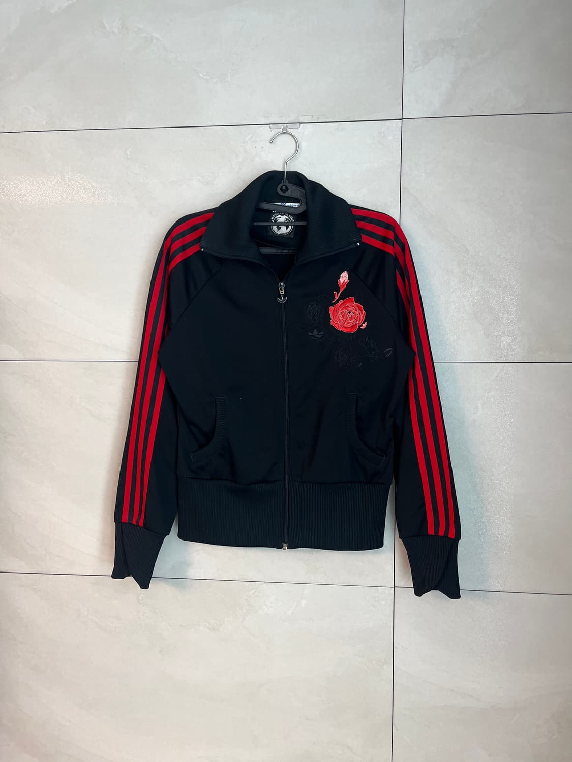 아디다스 스페인 장미 자수 검,빨 대장 져지 [100] 상품이미지4