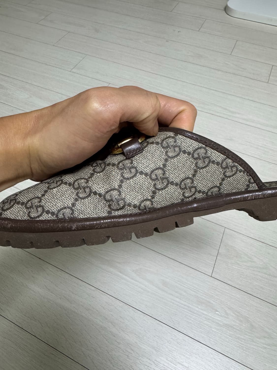 구찌GG로퍼 뮬 슬리퍼 상품이미지5