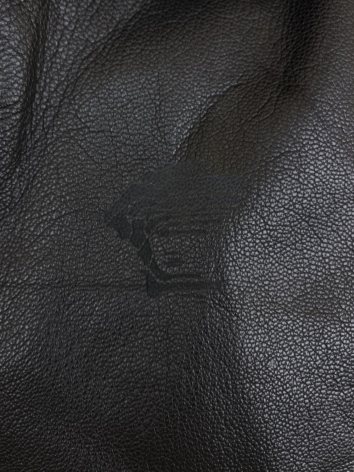 베르사체 스포츠 메두사 로고 카우 레더 상품이미지6