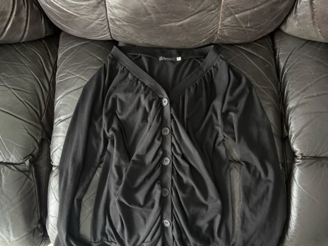 shirring v-neck cardigan 상품이미지1