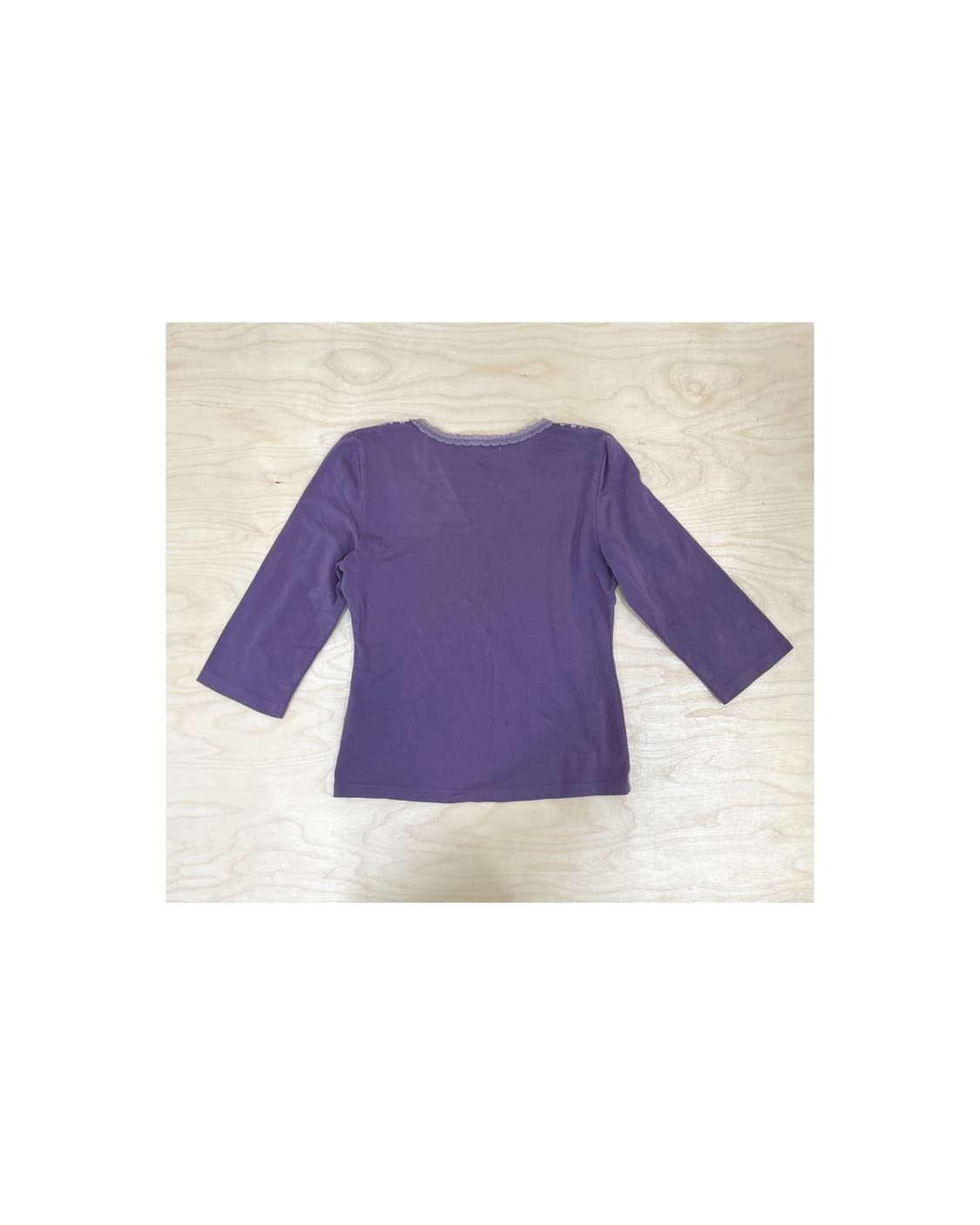 빈티지 퍼플 레이스 티셔츠 상품이미지3
