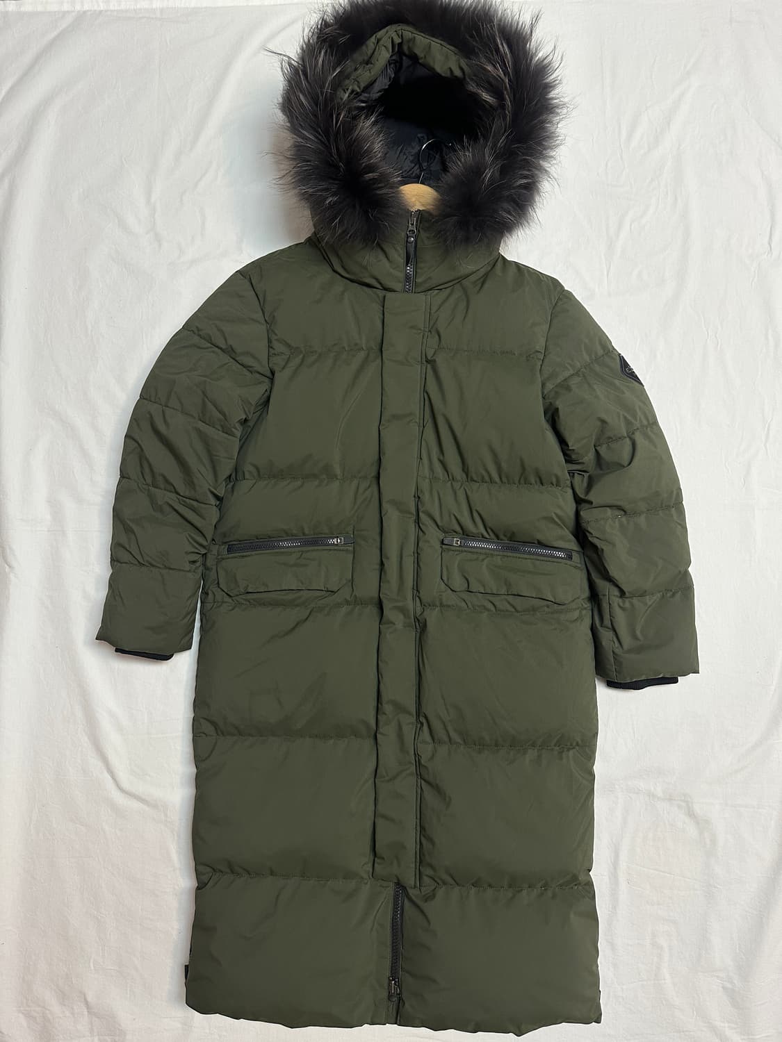 아이더 여성 덕다운 롱패딩 상품이미지1