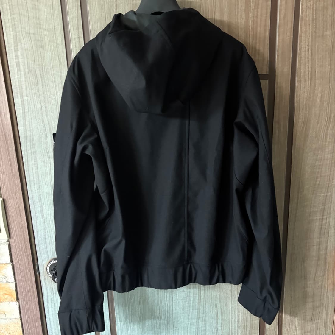 새상품(M)스톤아일랜드 쉐도우프로젝트 블랙 후드 자켓 상품이미지3