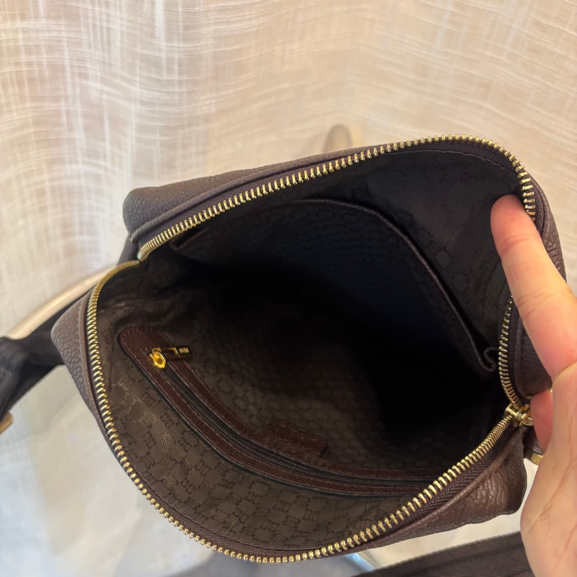 정품 닥스 남성 크로스백     상품이미지9