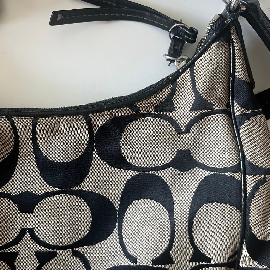 COACH signature Hobo Cross Bag 상품이미지8