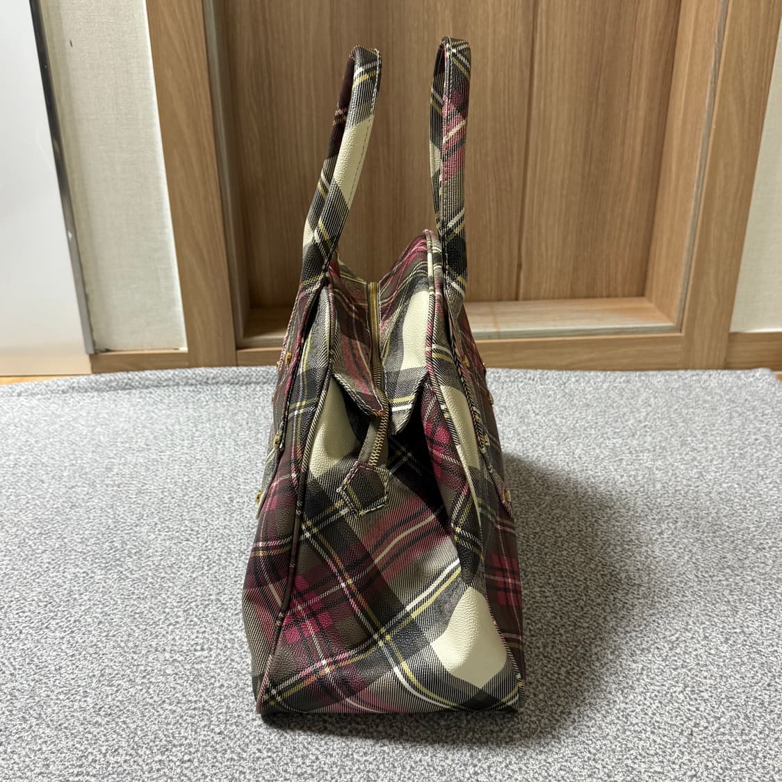 비비안웨스트우드 토트백 상품이미지7