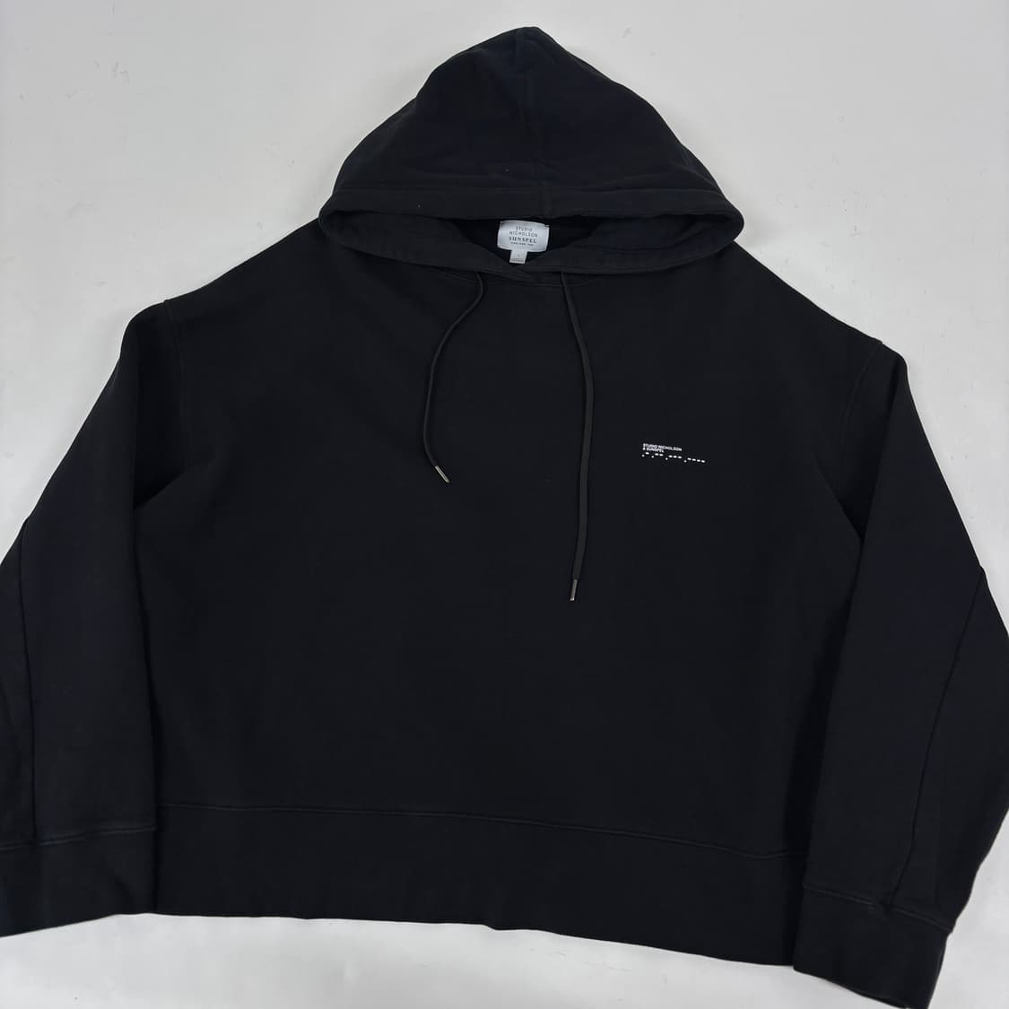 스튜디오 니콜슨 선스펠 후드티 상품이미지1