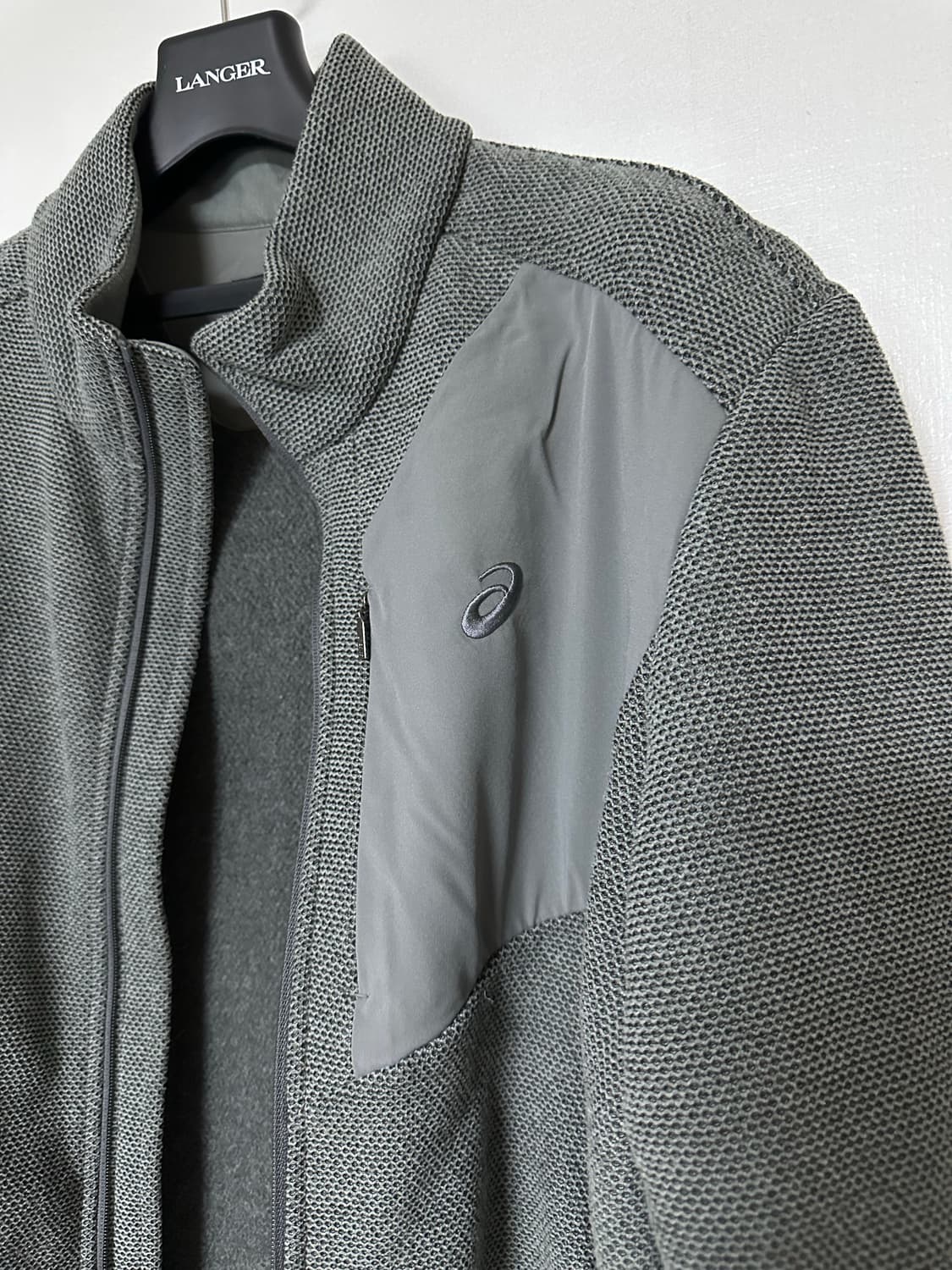 아식스 남성 니트 집업 자켓 상품이미지2