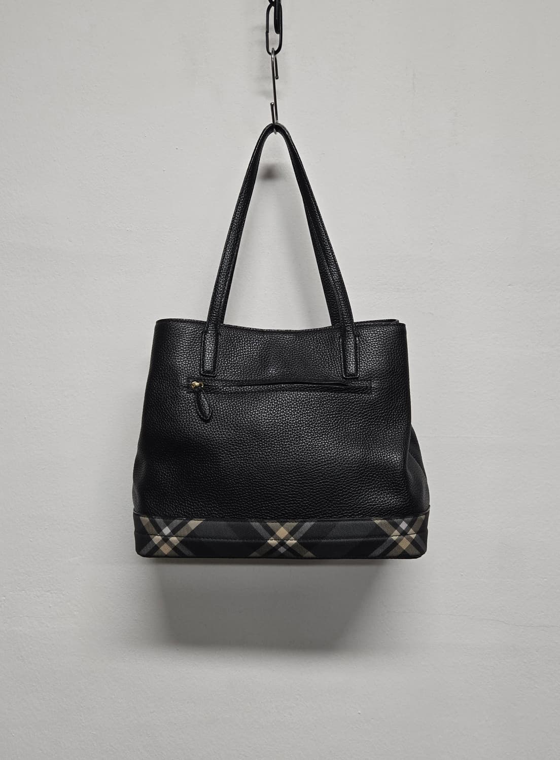 닥스 가죽 체크배색 로고 참장식 3단 숄더백 상품이미지2