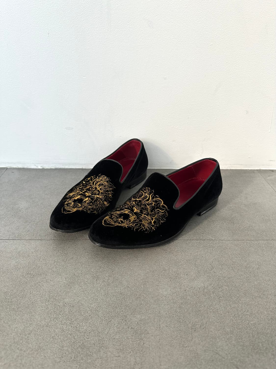 알렉산더 맥퀸 벨벳 라이언 로퍼 상품이미지2