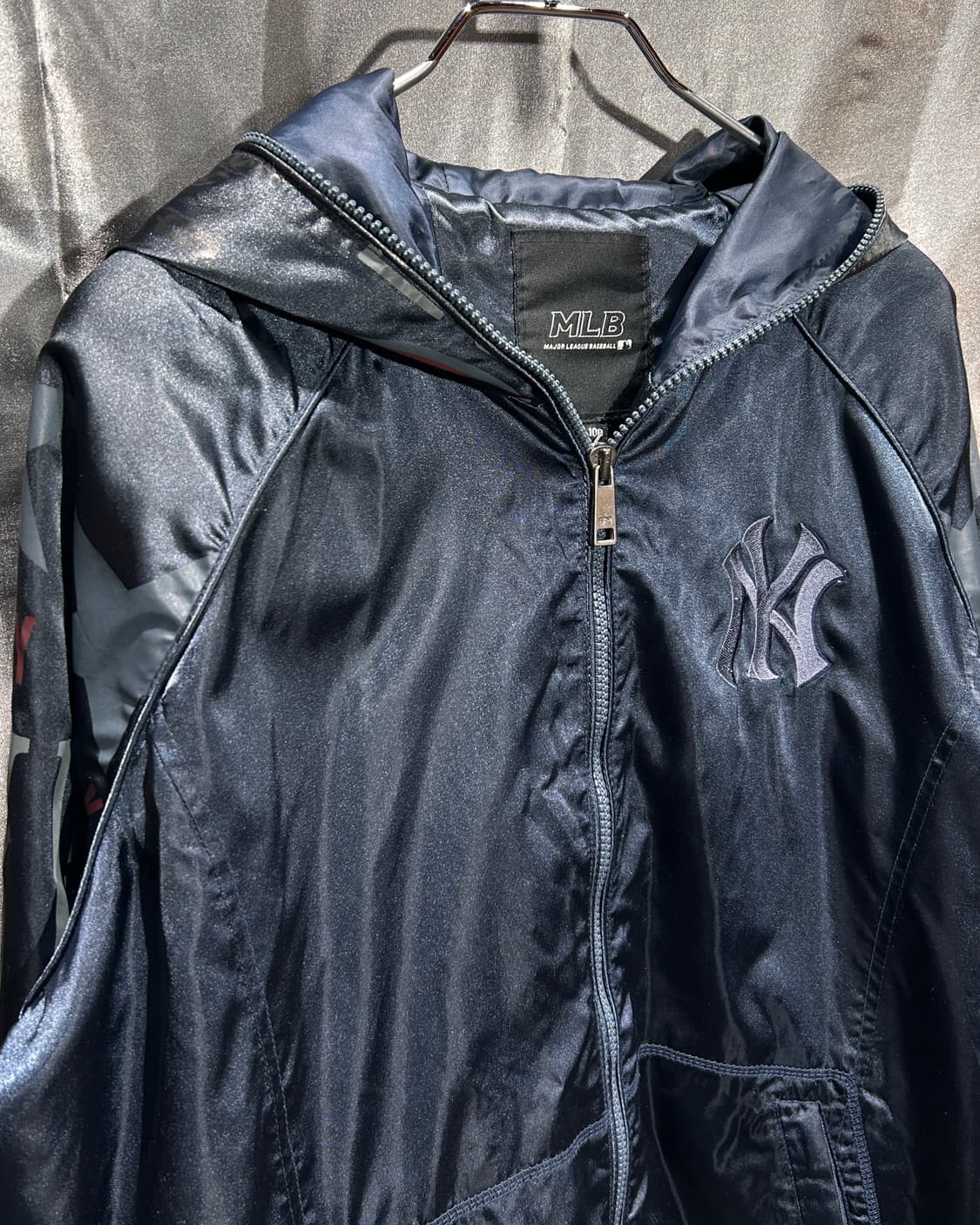 L MLB 뉴욕양키스 사틴 나일론 후드집업 상품이미지4