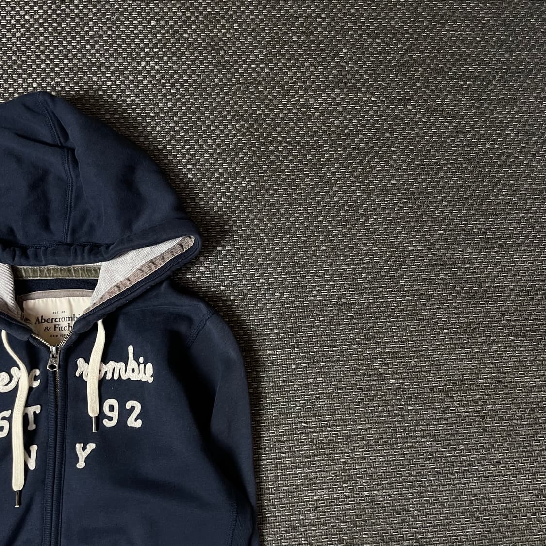 아베크롬비앤피치 네이비 후드집업 L 상품이미지3