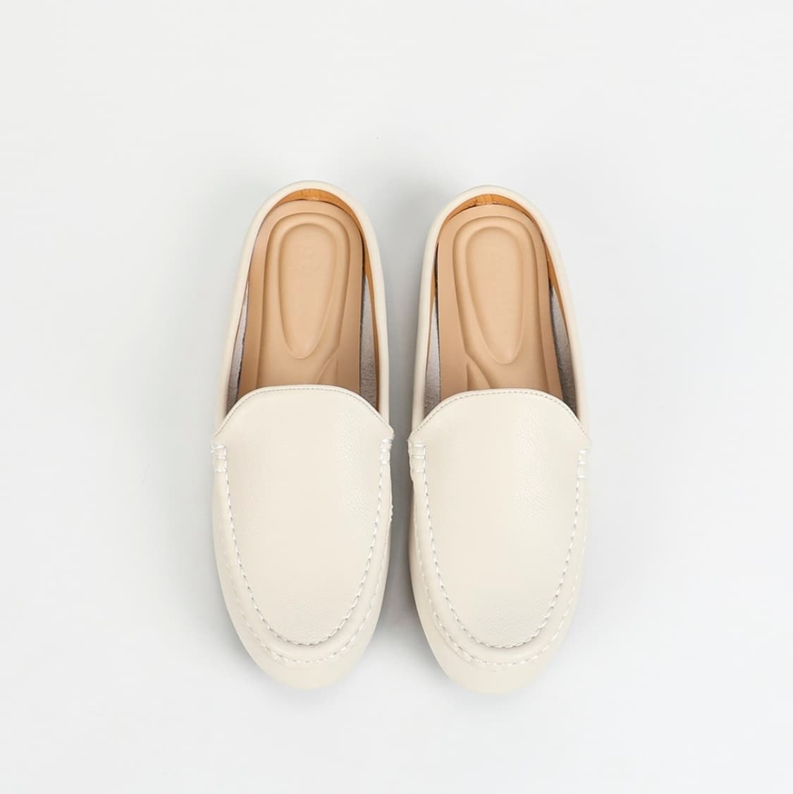 새상품)발편한 블로퍼 뮬슬리퍼 아이보리 245 임산부신발 상품이미지3