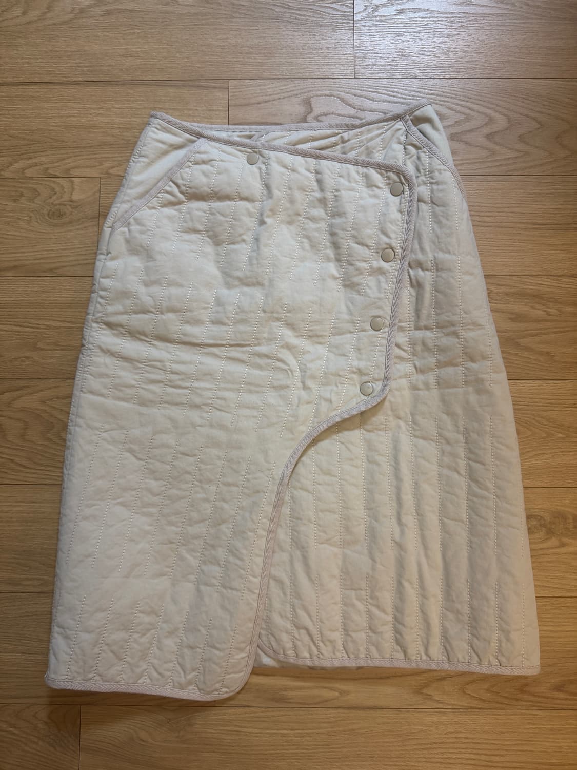 Low classic padded skirt / M 상품이미지1