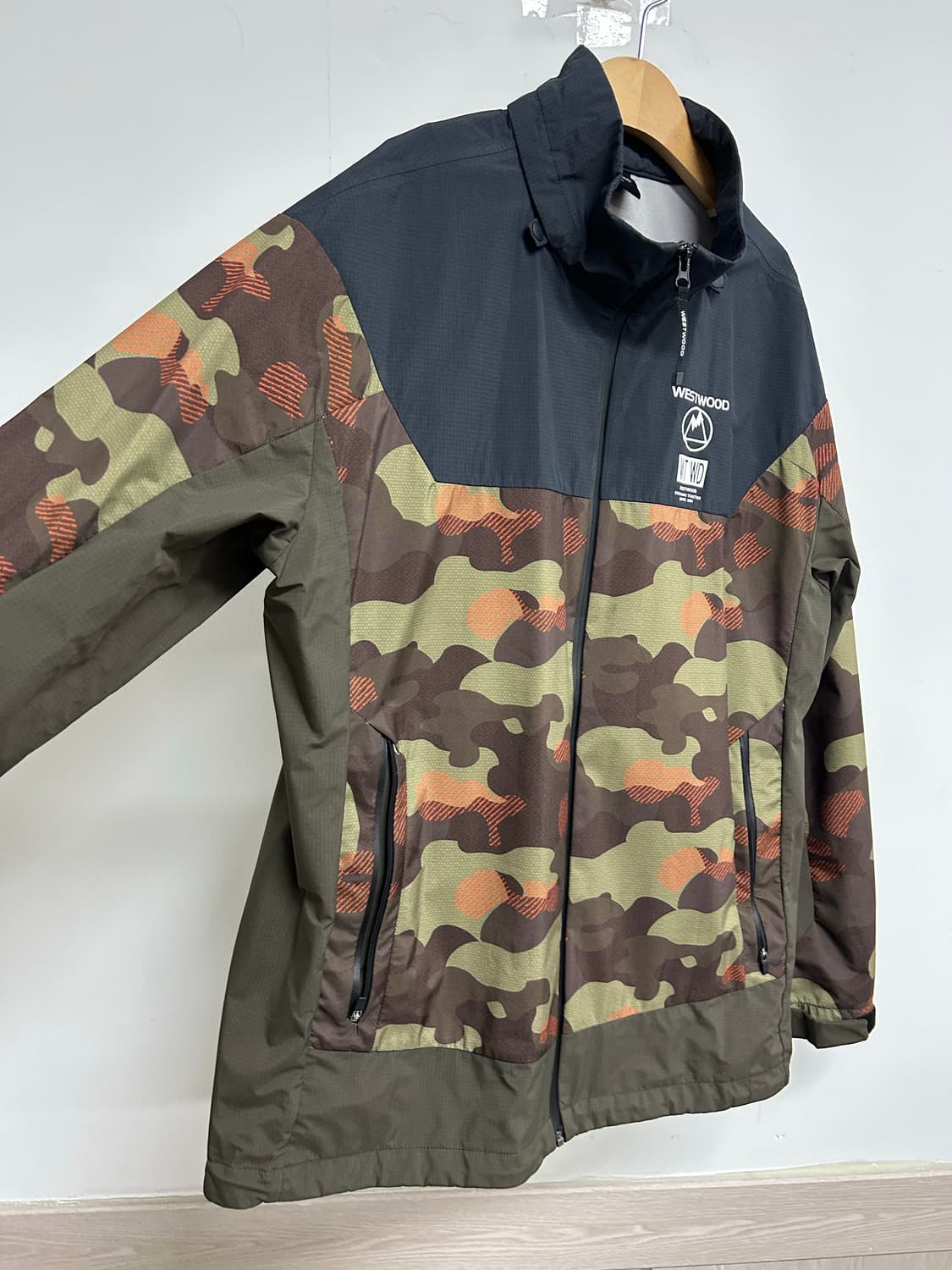 웨스트우드 카모플라쥬 바람막이 110 상품이미지3