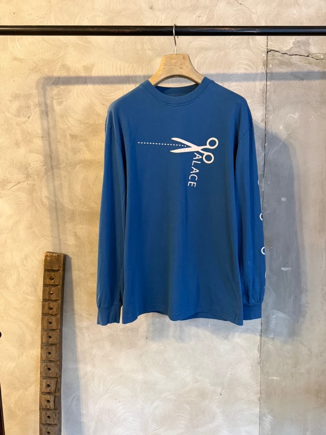 팔라스 맨투맨 남성100 상품이미지1