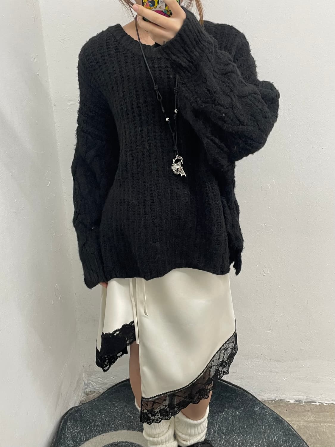 새틴 레이스 언발 스커트 *택 상품이미지8