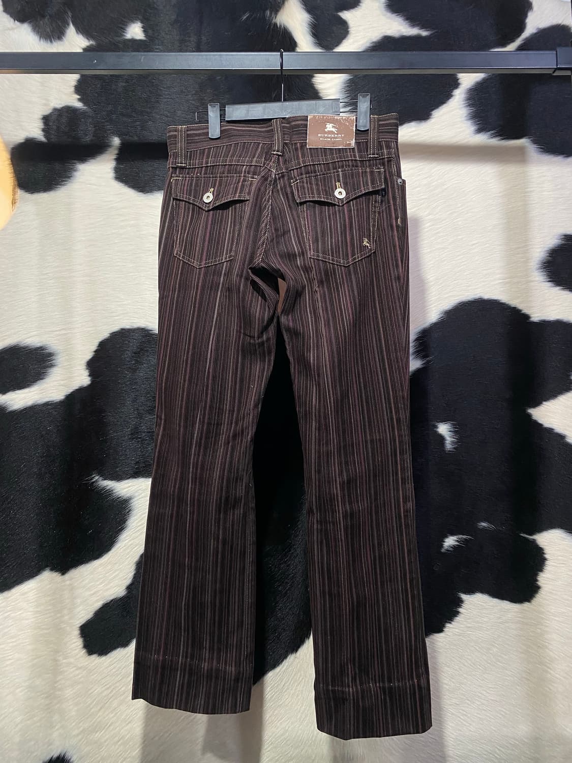 Burberry 웨스턴 디테일 스트라이프 코듀로이 팬츠 상품이미지5