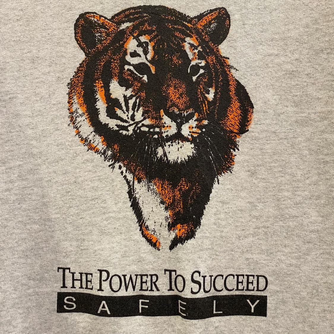 90s USA 플루츠오브더룸 호랑이 맨투맨 상품이미지7