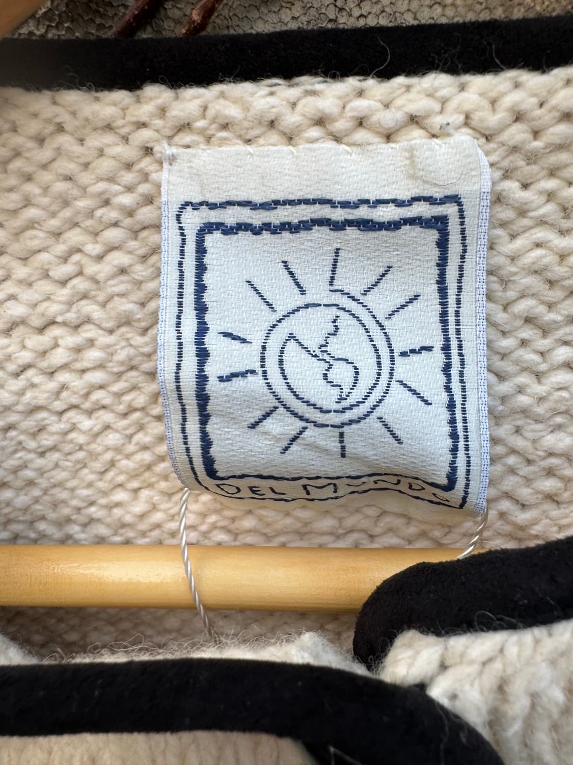 에콰도르 제작 고래 패턴 핸드 니트 가디건 상품이미지6