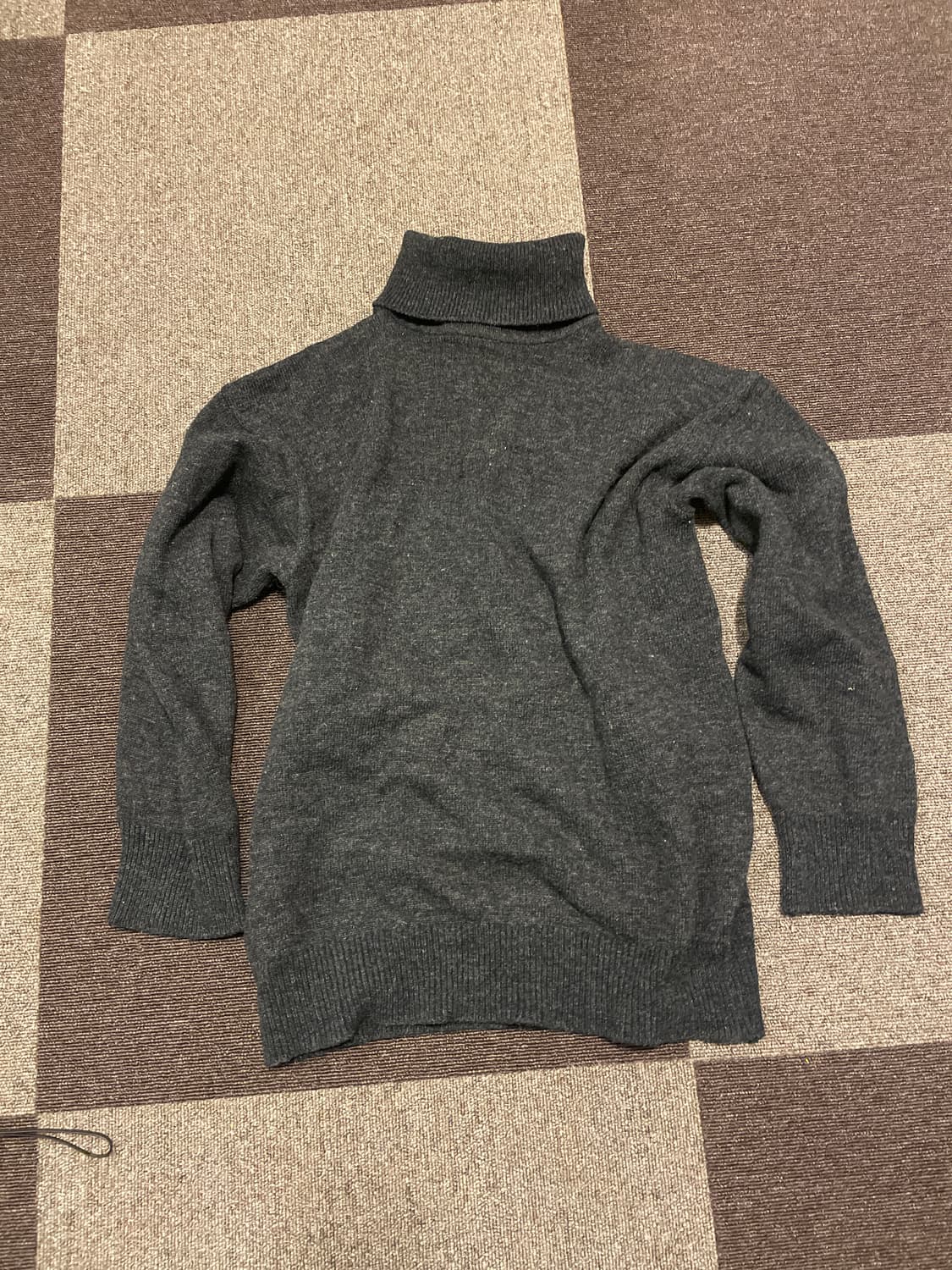 빈티지 터틀넥 니트  상품이미지1
