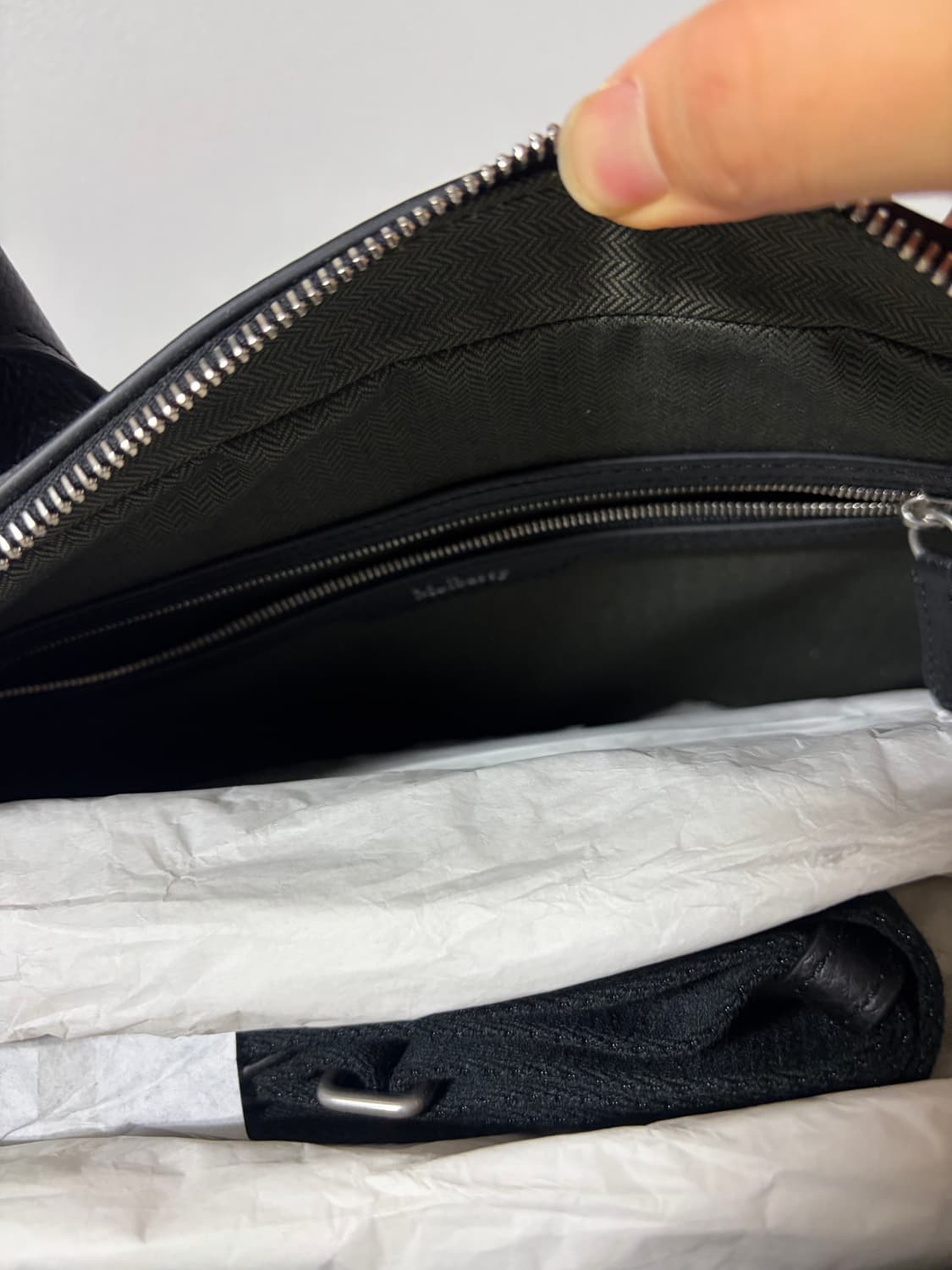 멀버리 벨그레이브 싱글 도큐먼트 블랙  상품이미지4